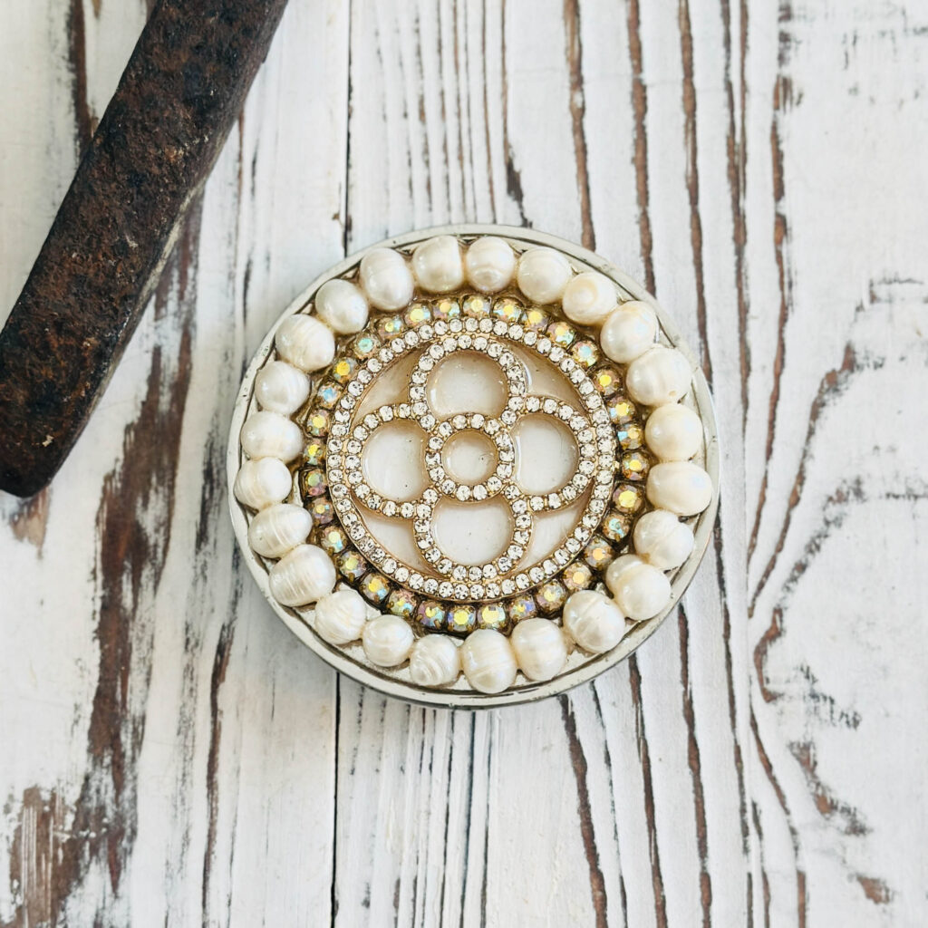 White Pearl Rhinestone Round Custom Belt Buckle - Buckle Luv